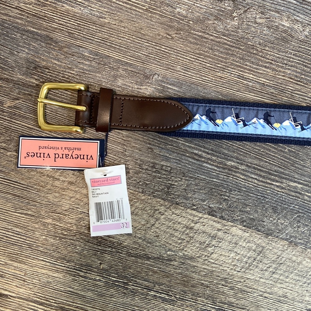 Vineyard vines belt ski mountain navy size 32
